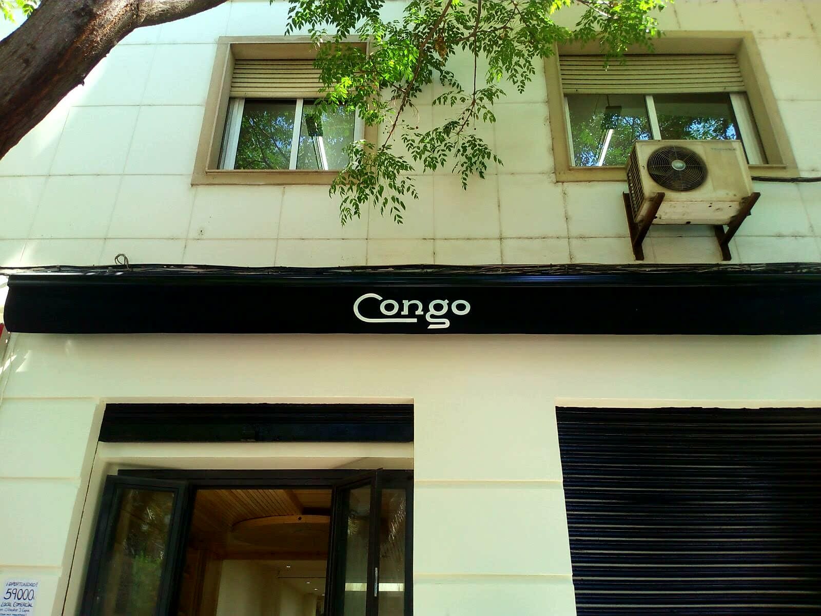 Toldo para comercio negro