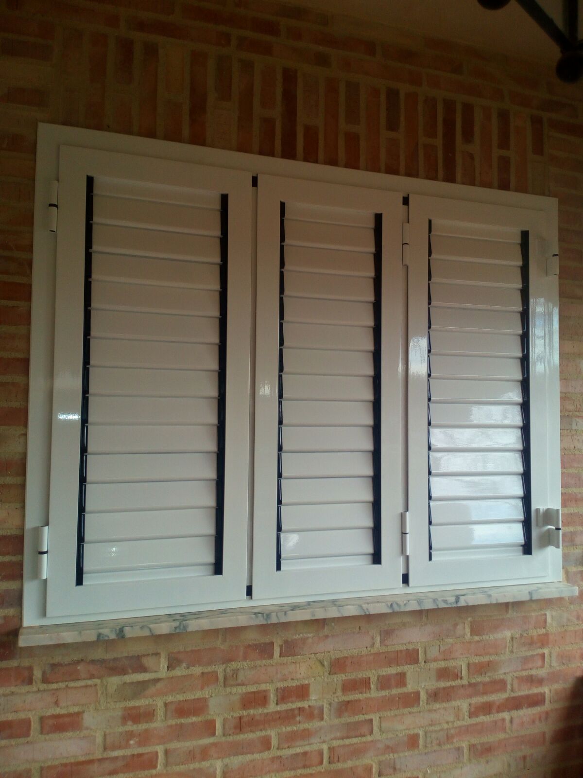 Mallorquina blanca ventana