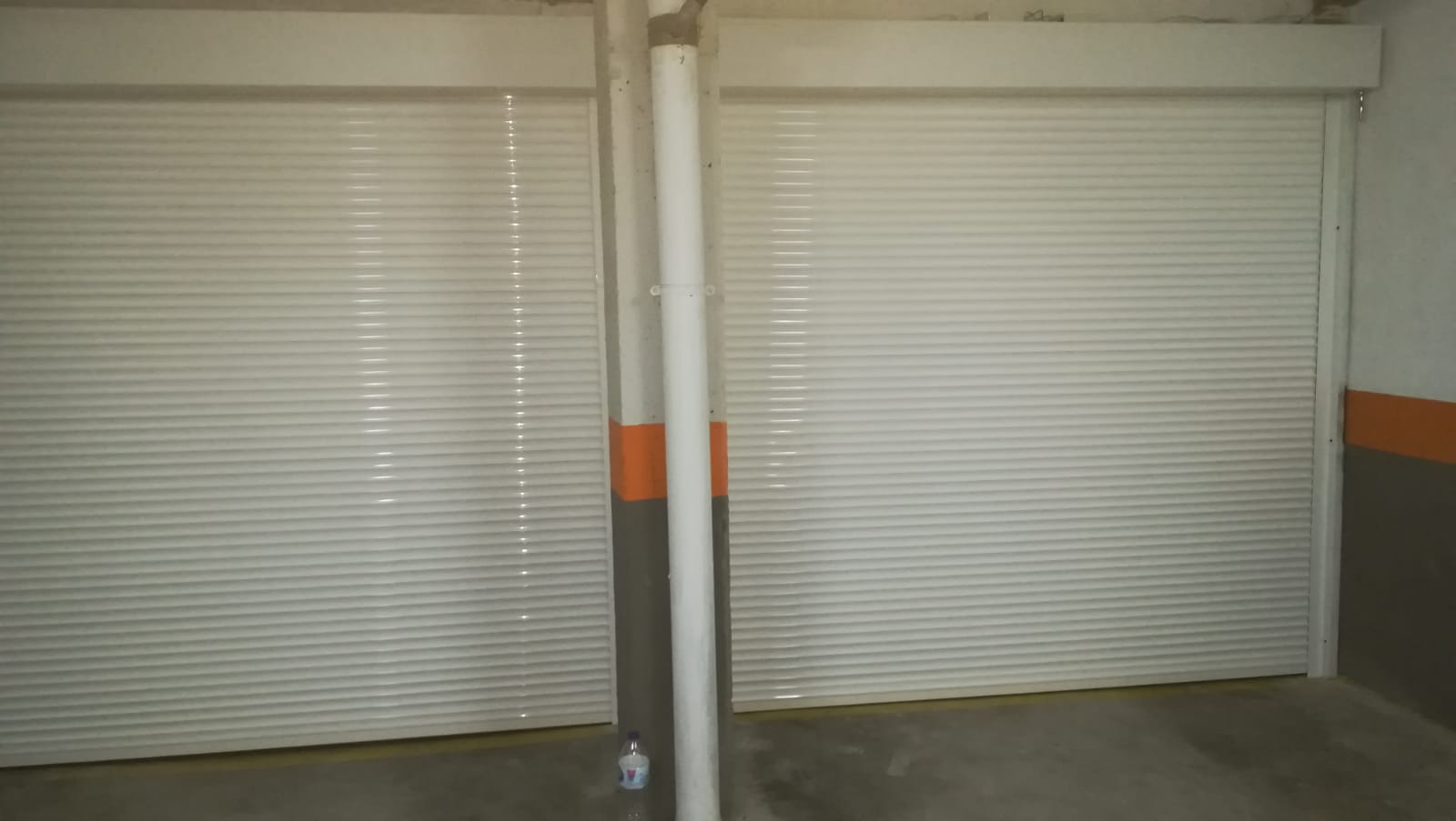 Instalación de persiana para garage